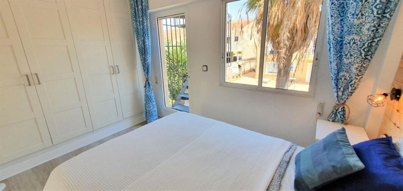 Przytulny Apartament 100M Od Plazy Torrevieja Exterior photo