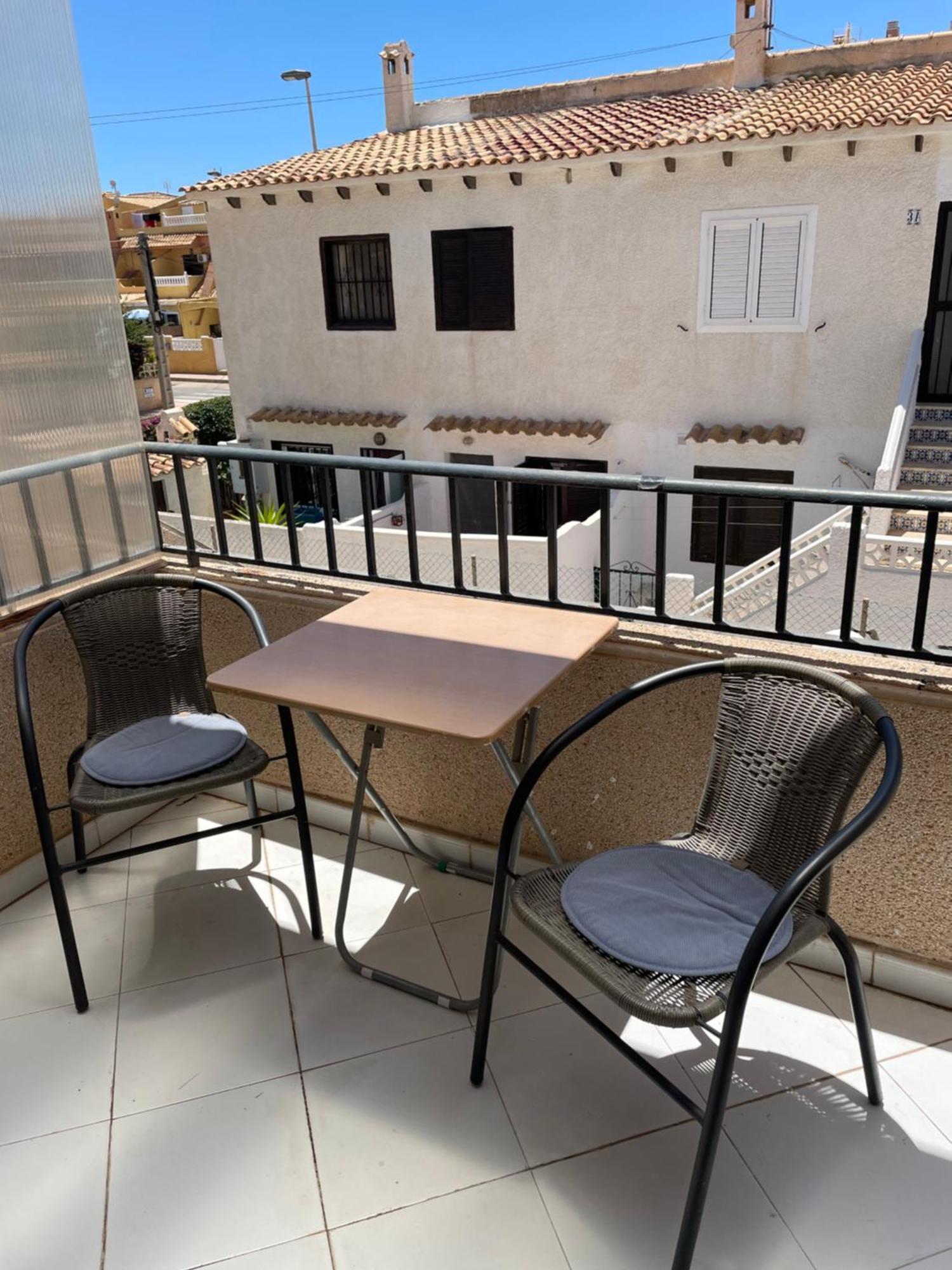 Przytulny Apartament 100M Od Plazy Torrevieja Exterior photo