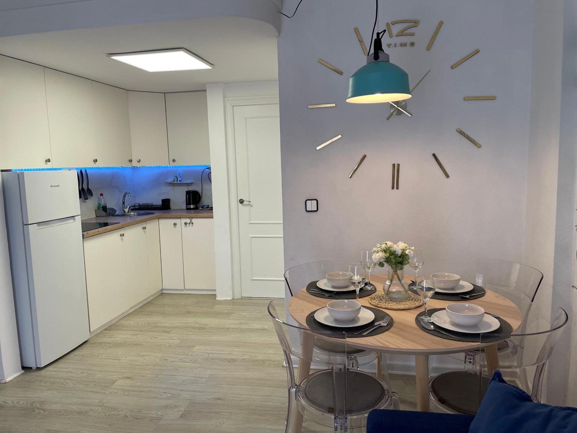 Przytulny Apartament 100M Od Plazy Torrevieja Exterior photo