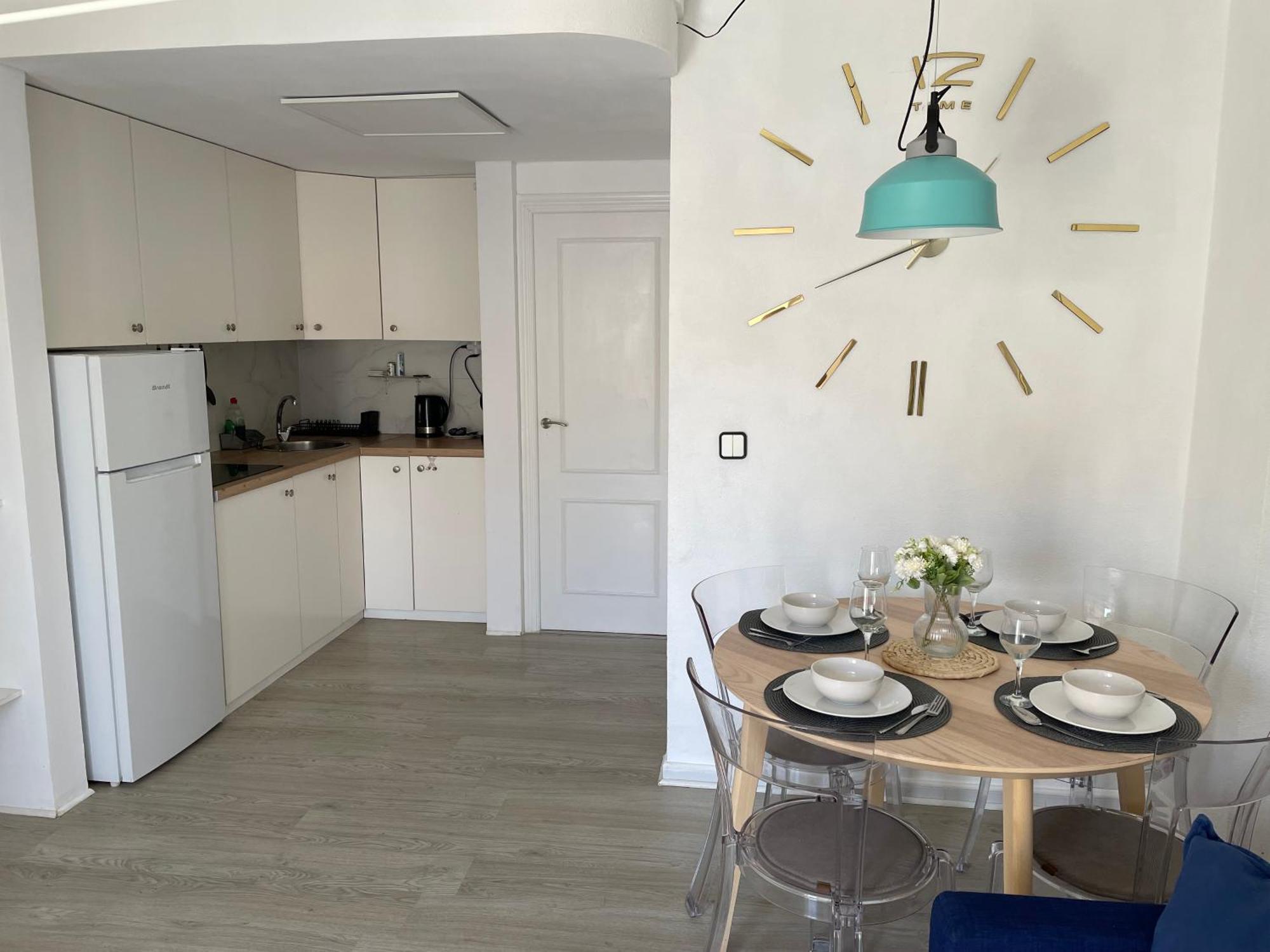 Przytulny Apartament 100M Od Plazy Torrevieja Exterior photo