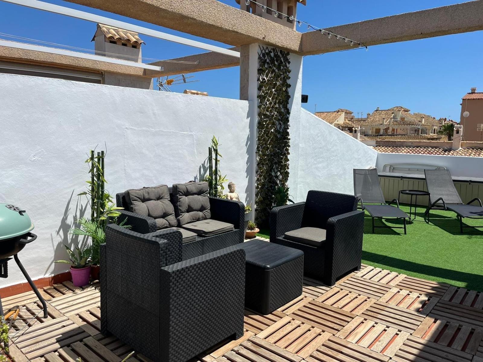 Przytulny Apartament 100M Od Plazy Torrevieja Exterior photo